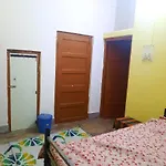 Dden Vennell 2-Homestay Close To Metro